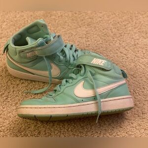 Nike Kids Sneakers - Aqua and White sz 5.5Y